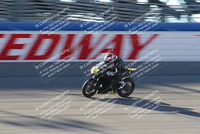 media/Nov-26-2022-Fastrack Riders (Sat) [[b001e85eef]]/Level 3/Session 1 Front Straight/